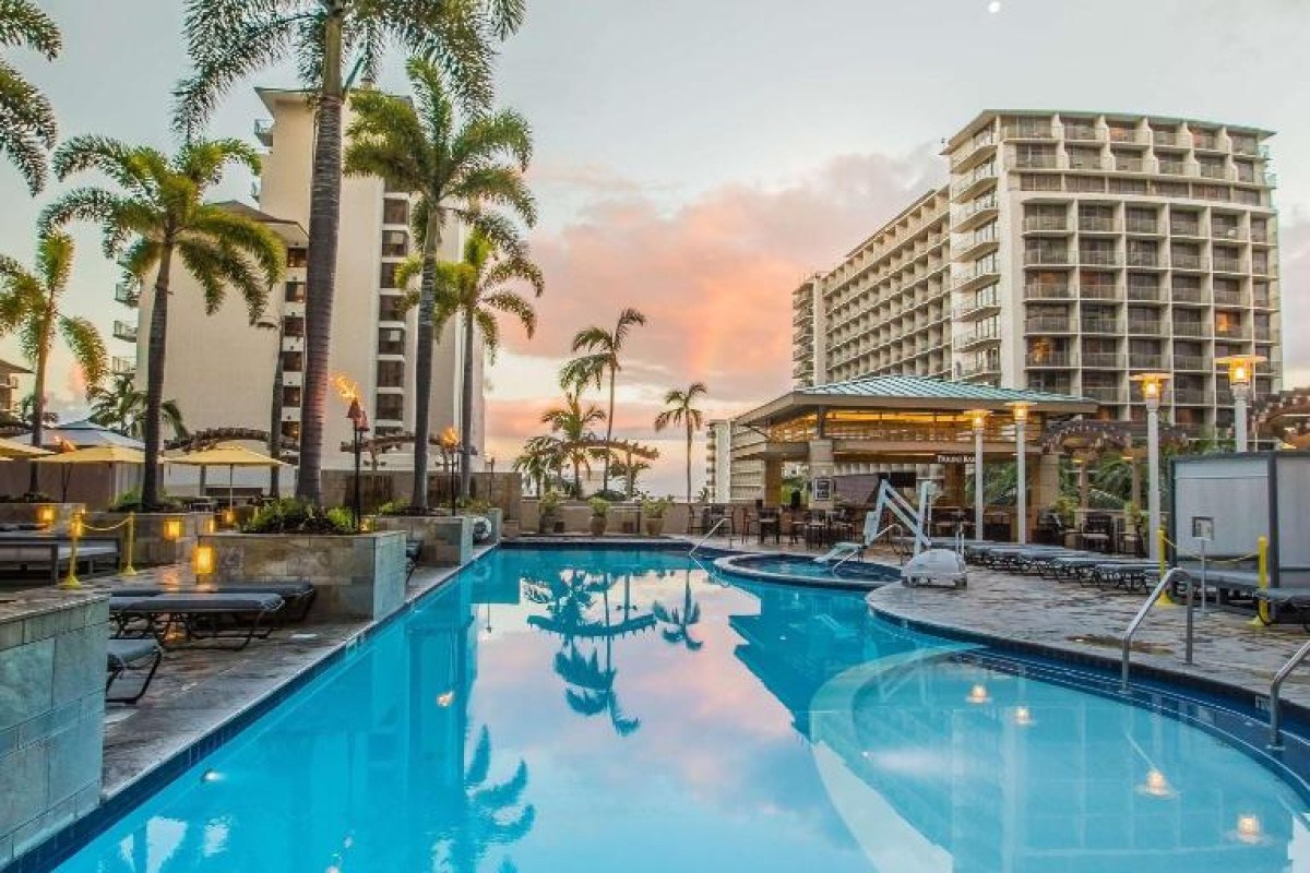 Embassy Suites by Hilton Waikiki Beach Walk