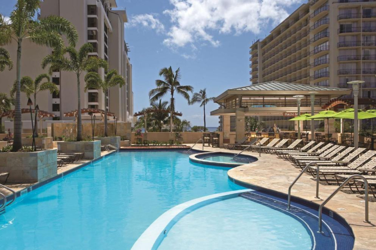 Embassy Suites by Hilton Waikiki Beach Walk