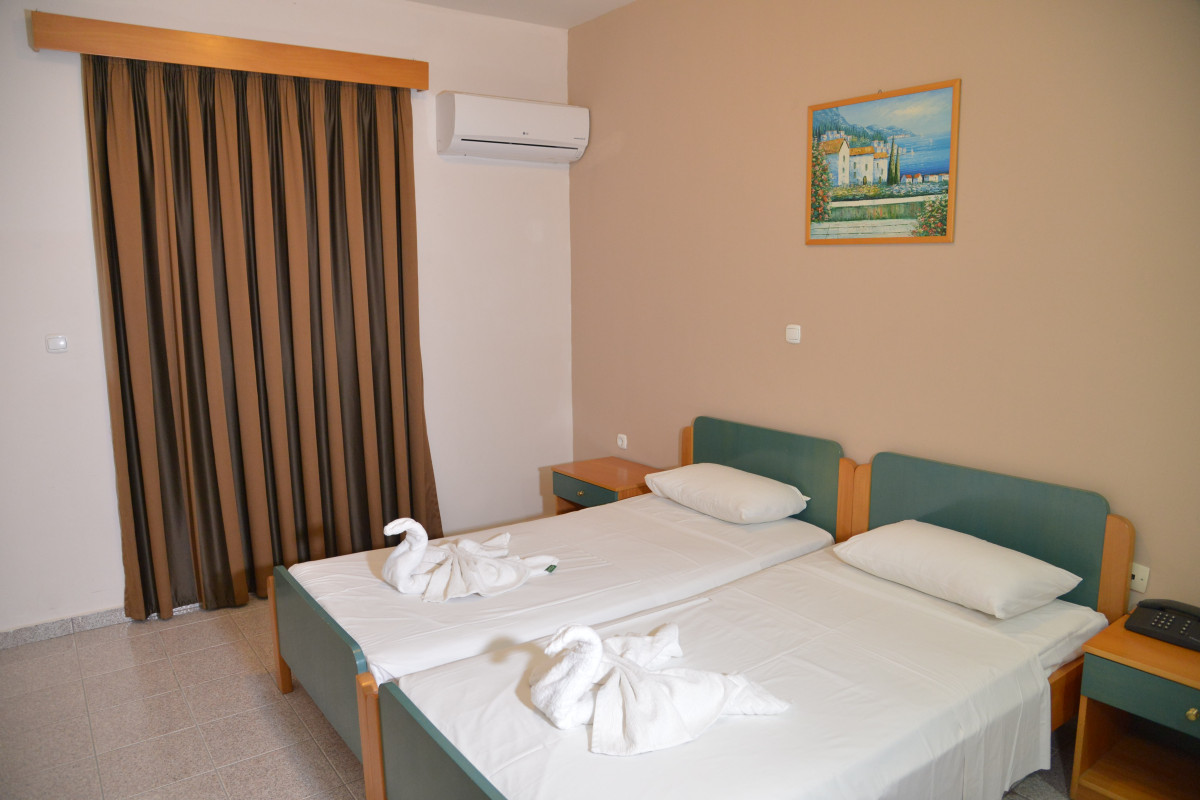 Emerald Hotel