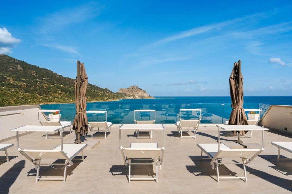Emerald Hotel Residence Cefalù