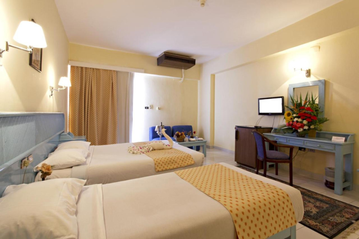 EMPIRE HOTEL AQUA PARK