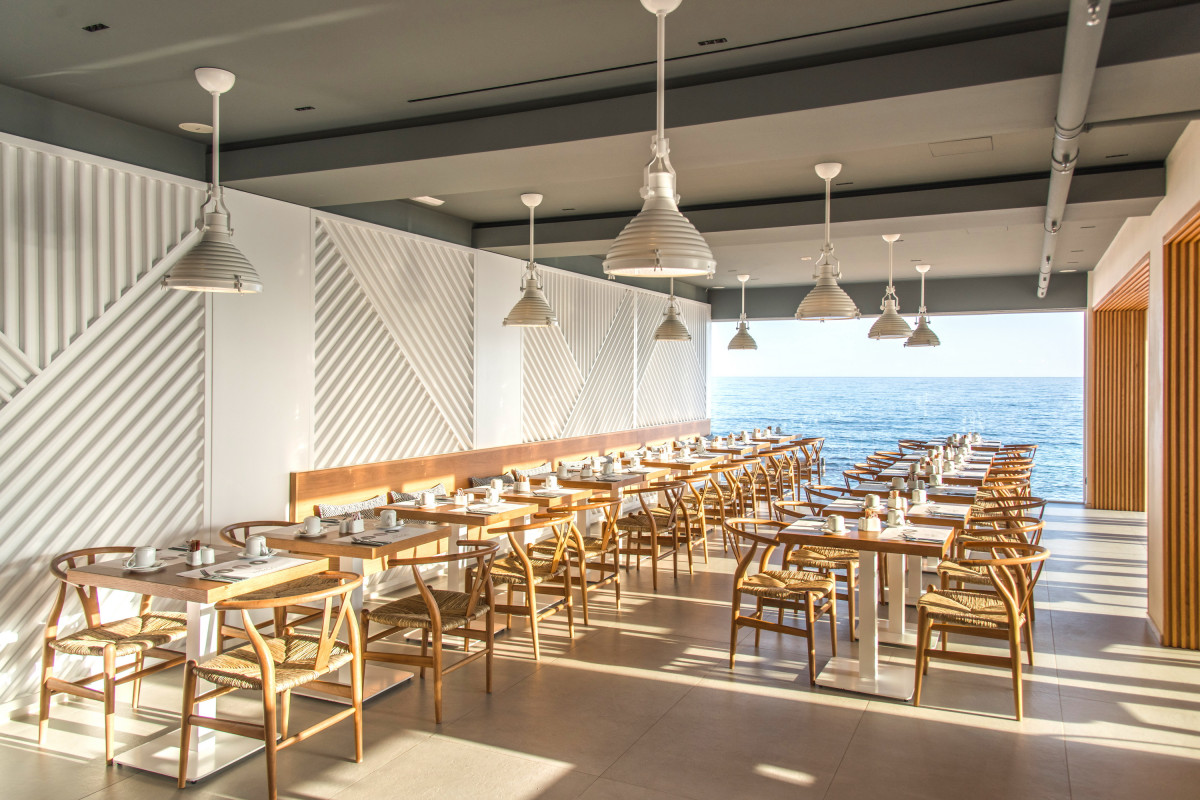 Enorme Ammos Beach Resort