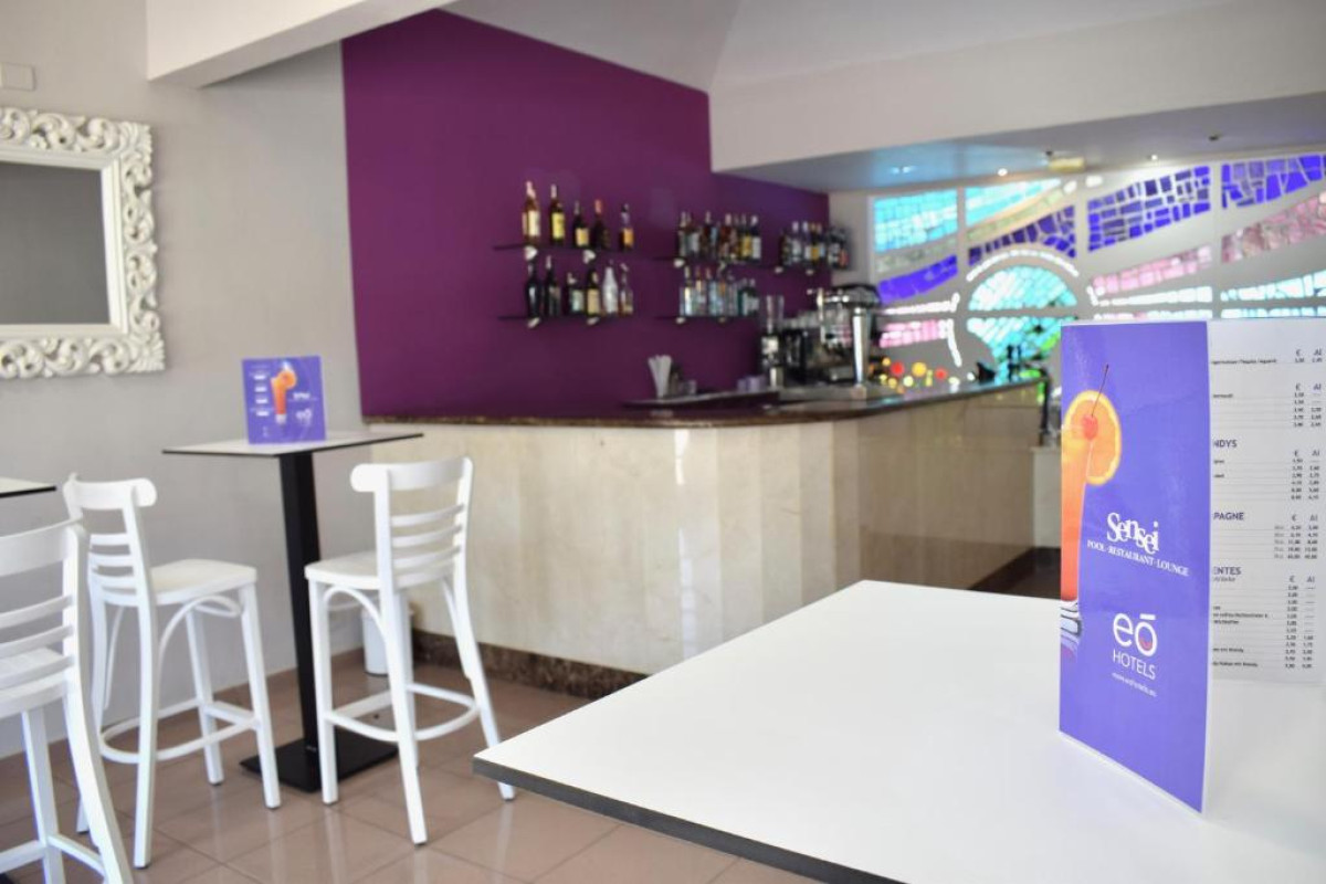 eo Suite Hotel Jardin Dorado