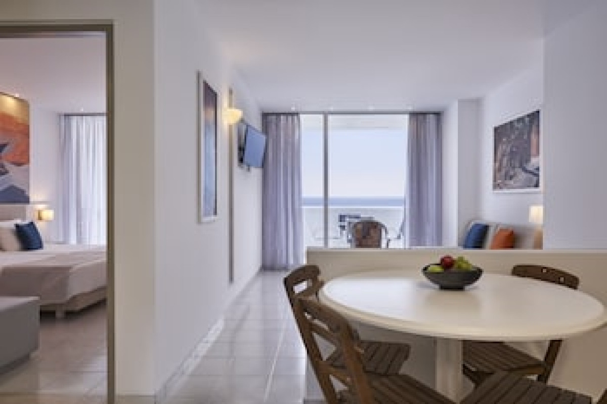Epsilon Hotel Apartments
