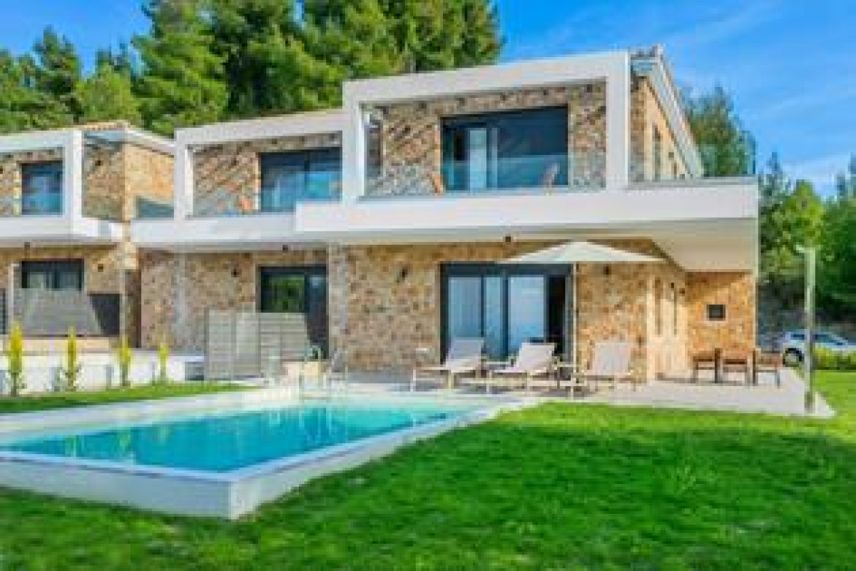 Epta Villas