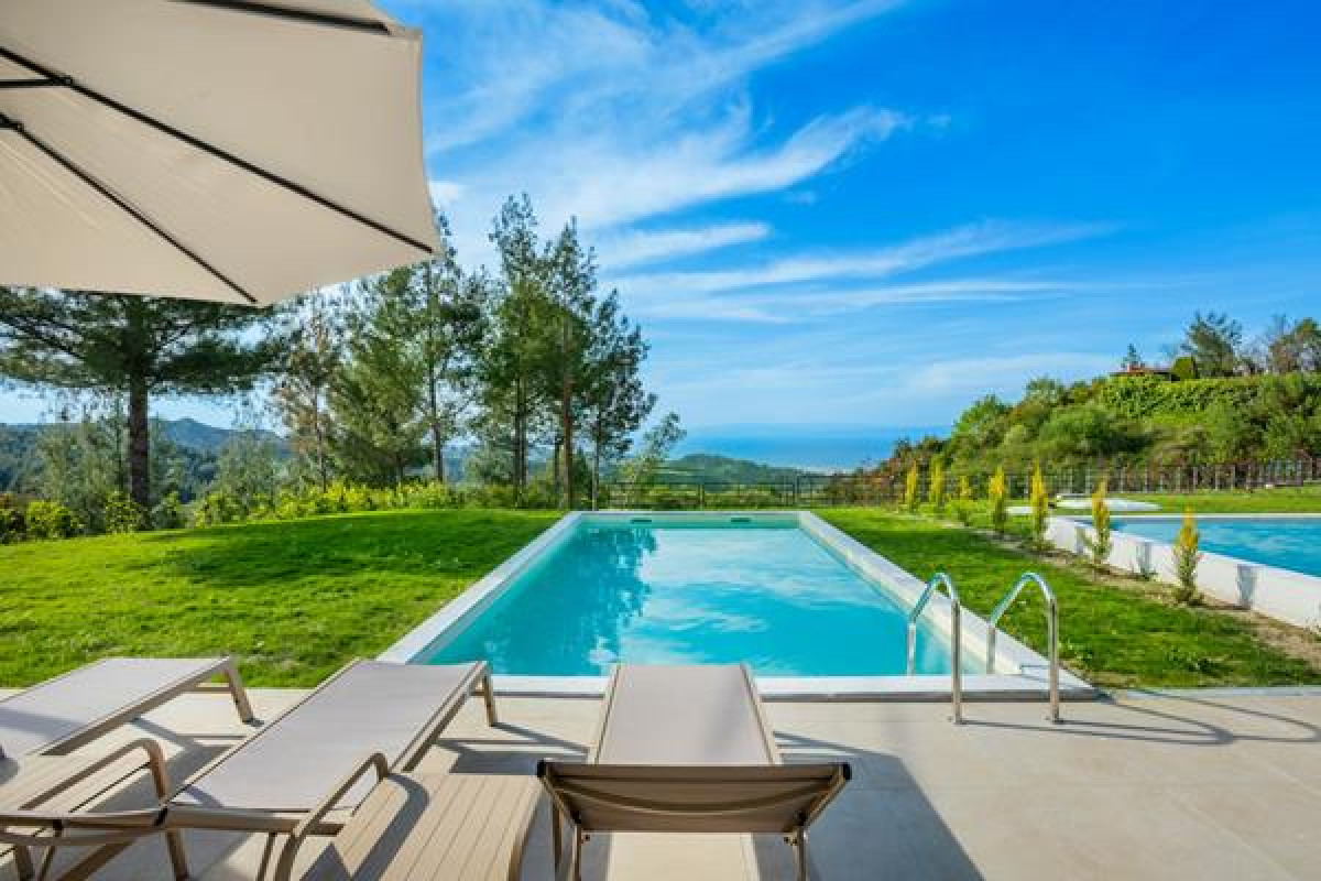 Epta Villas