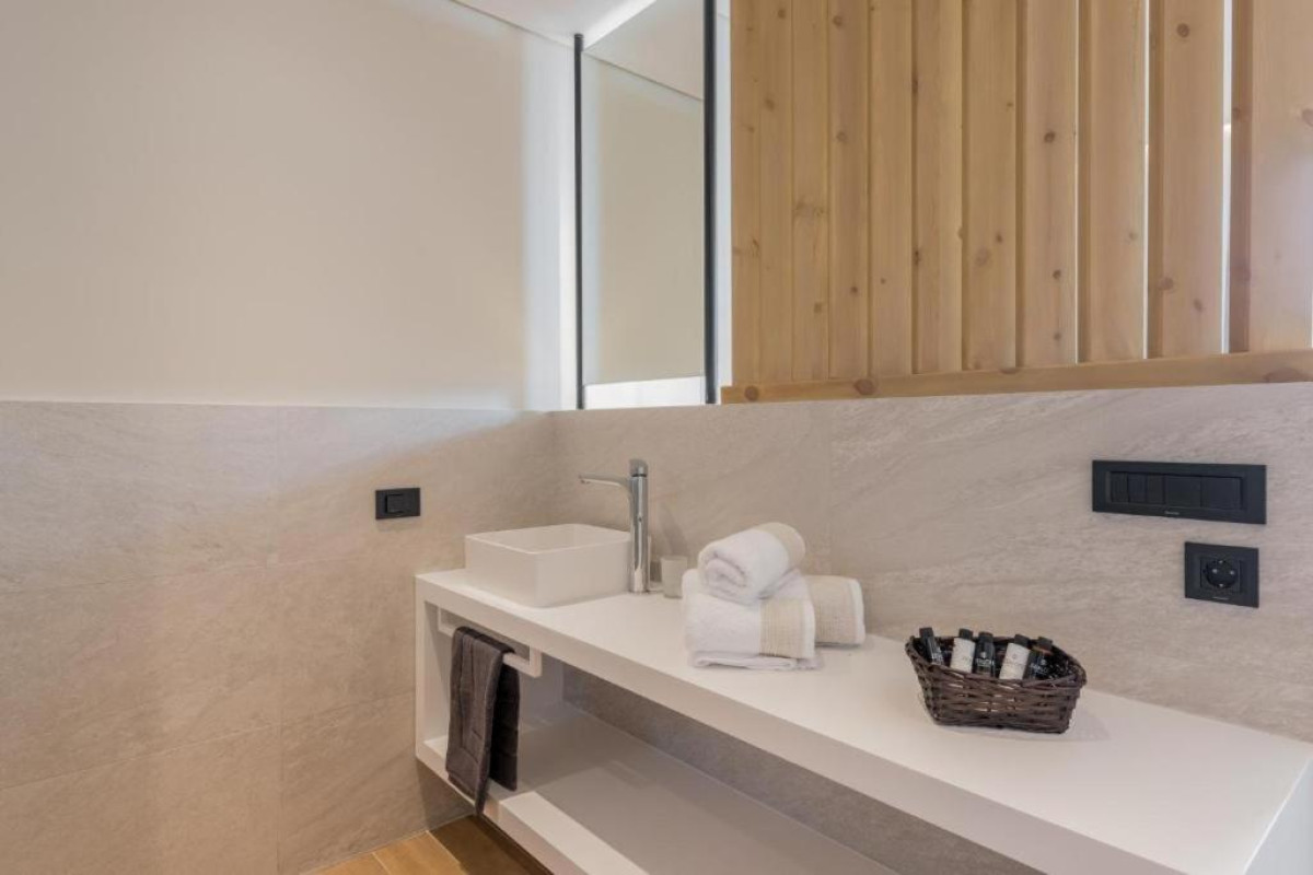 Eptanisos Beachfront Suites Zante