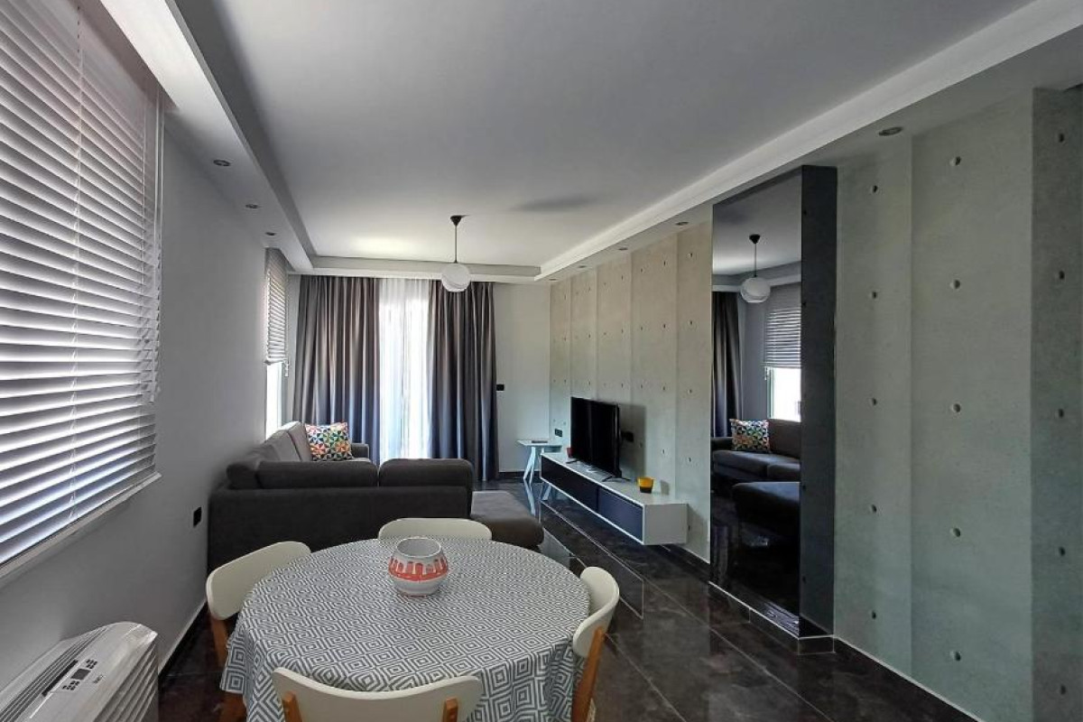 Era Palace Apartments