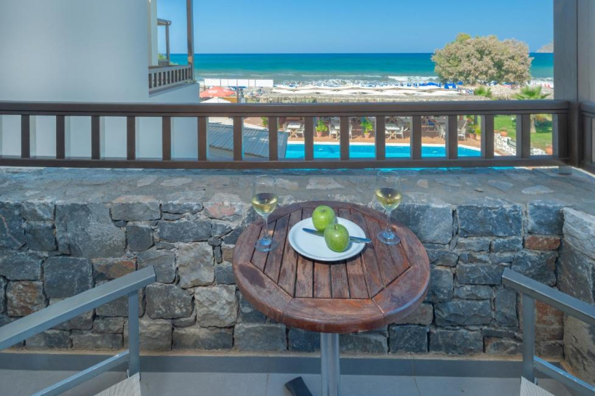 Erato Beach - Adults Only