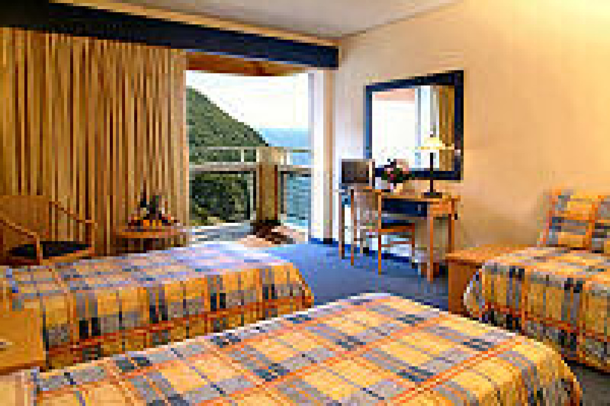 ERMONES BEACH HOLIDAY RESORT