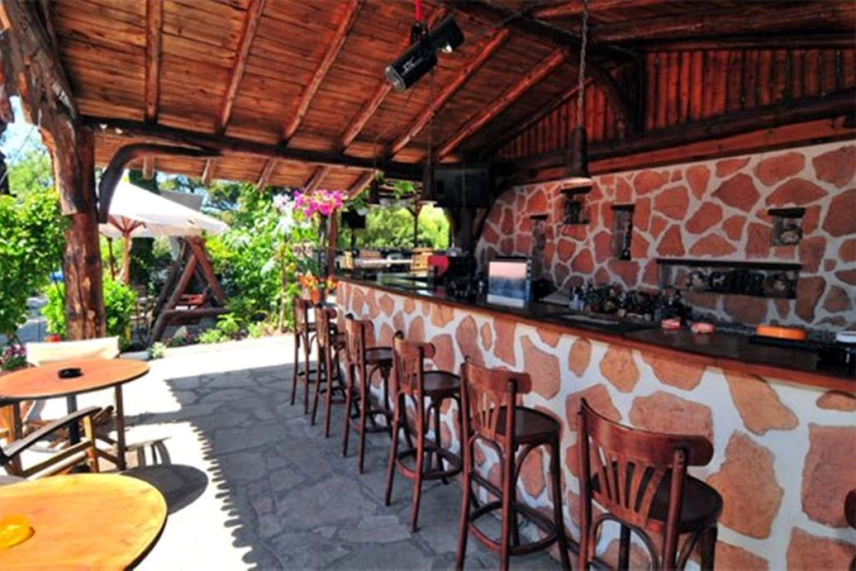 ESPERIA
