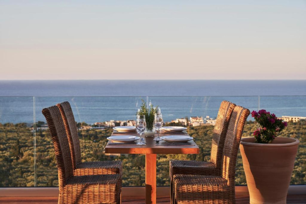 Esperides Resort