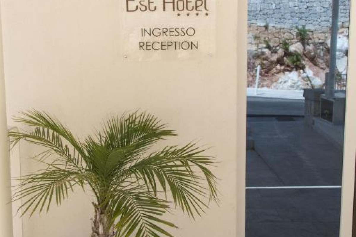 Est Hotel