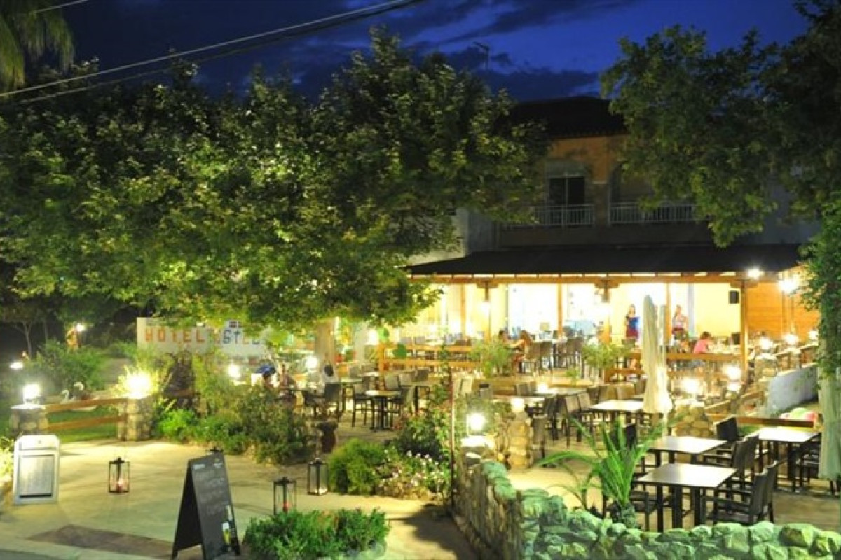 ESTELLE HOTEL