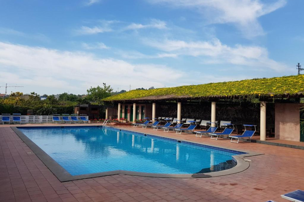 Etna Hotel
