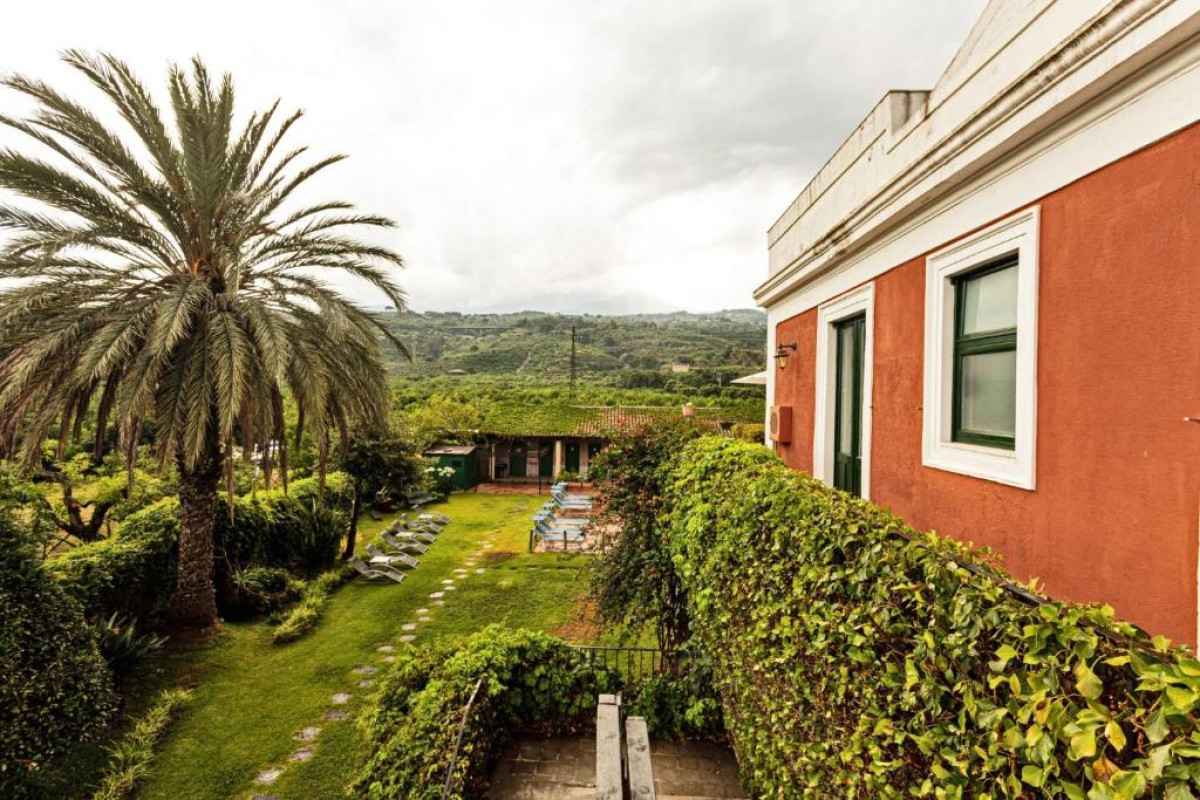 Etna Hotel