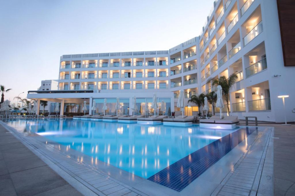 Evalena Beach Hotel