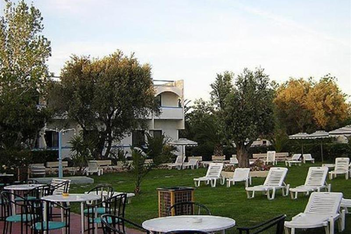 EVI HOTEL