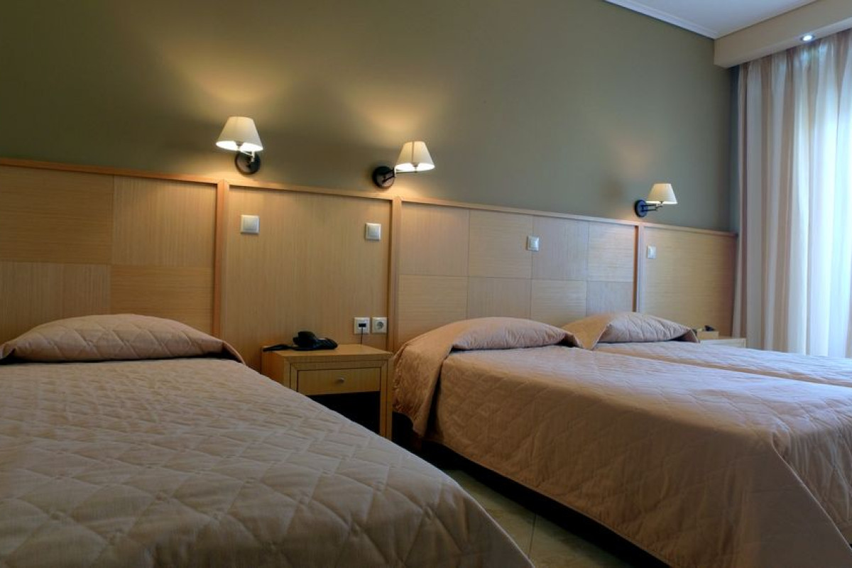 Evia Hotel  Suites