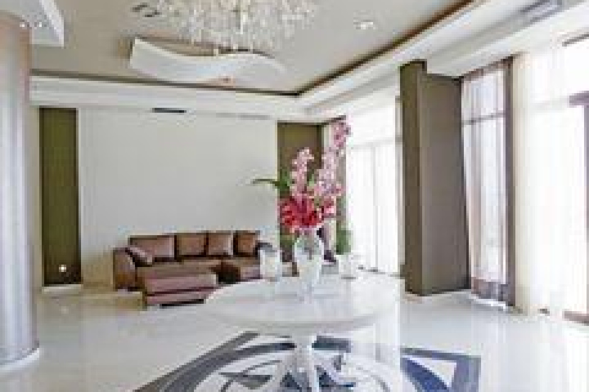 Evia Hotel & Suites
