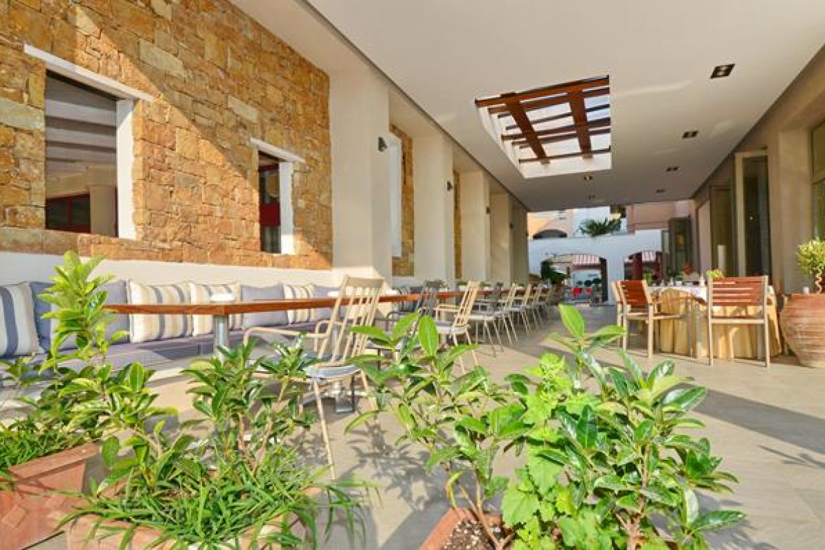 Evilion and Stilvi Hotels