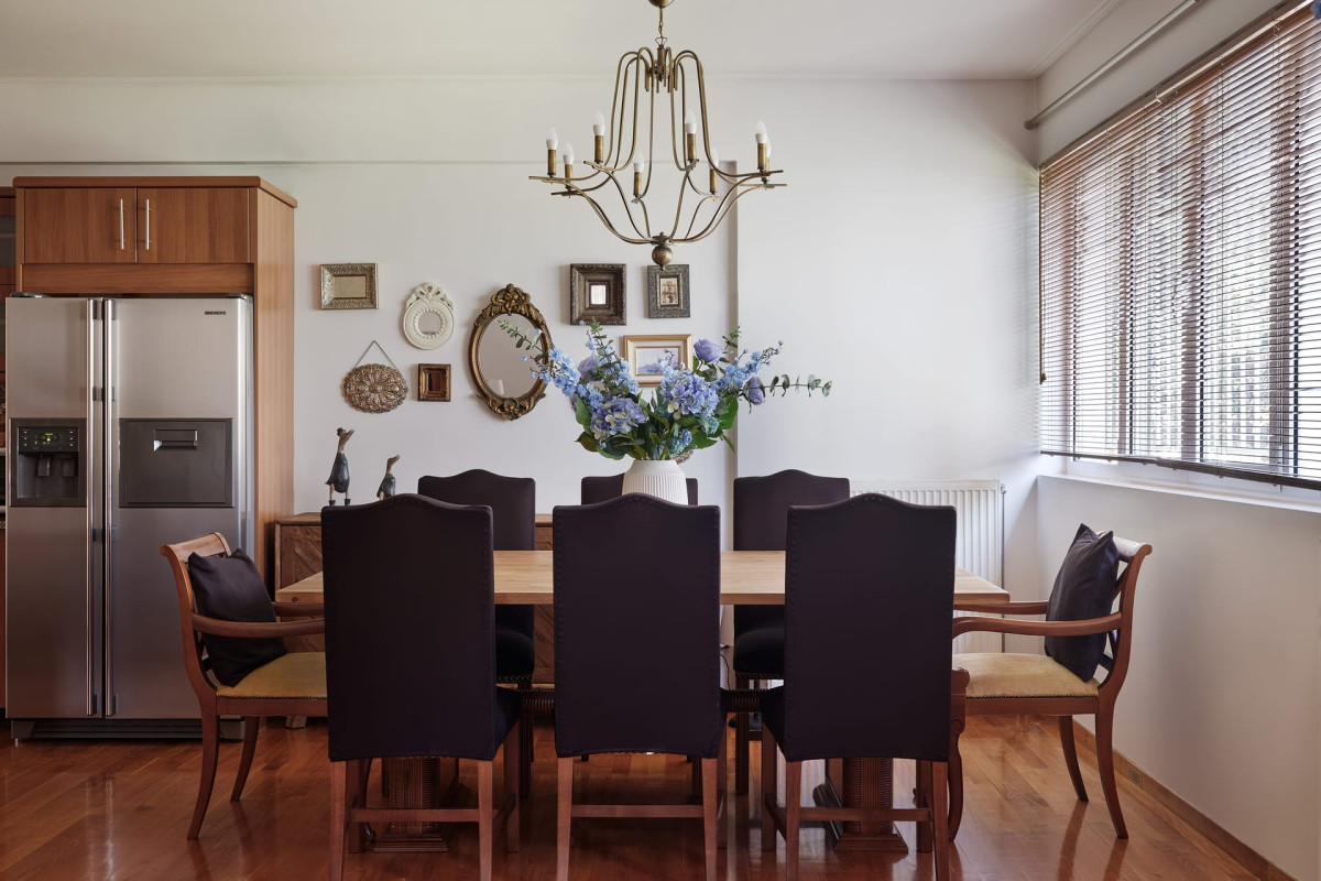 Evi's Voula Home