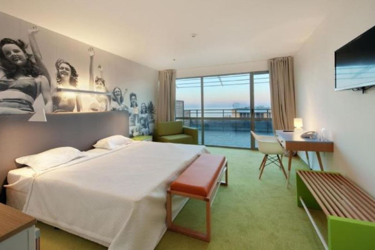 EXCELSIOR HOTEL