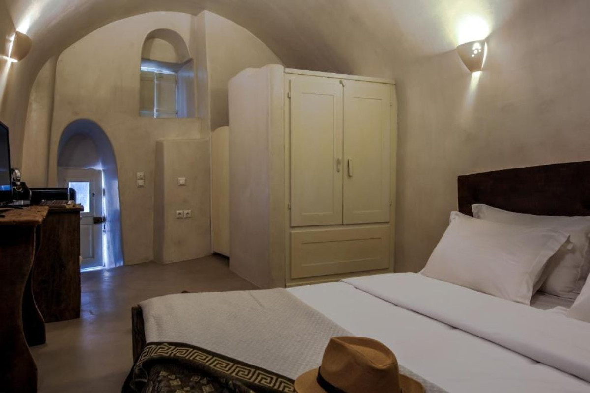 Exi Castle Suites