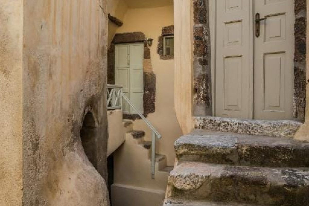 Exi Castle Suites