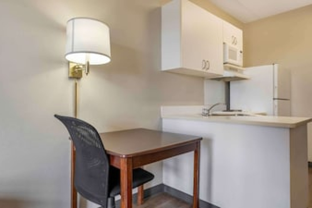 EXTENDED STAY AMERICA CHICAGO - MIDWAY