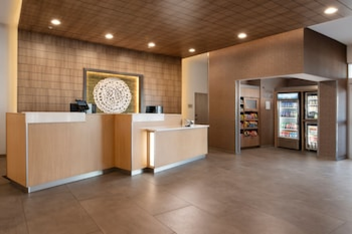 FAIRFIELD INN AND SUITES DALLAS EAST