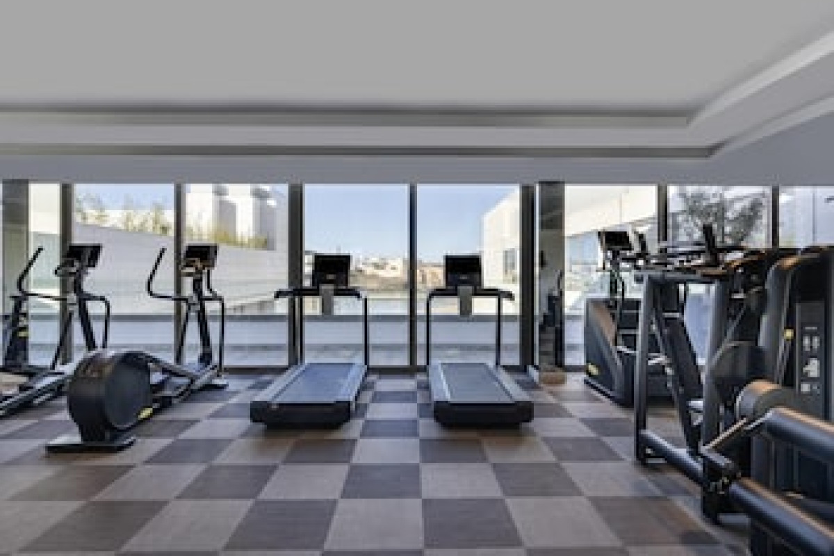 FAIRMONT LA MARINA HOTEL & RESIDENCES