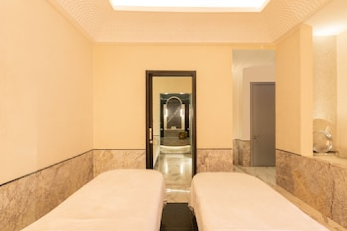 FAIRMONT LA MARINA HOTEL & RESIDENCES
