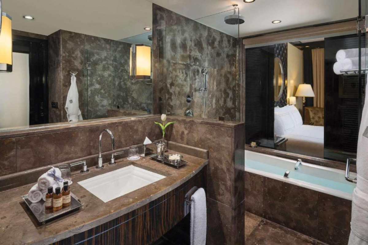 Fairmont Nile City
