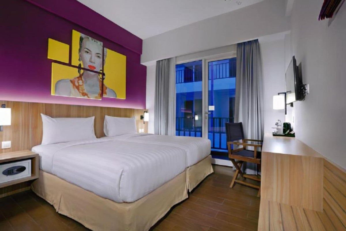 Fame Hotel Sunset Road