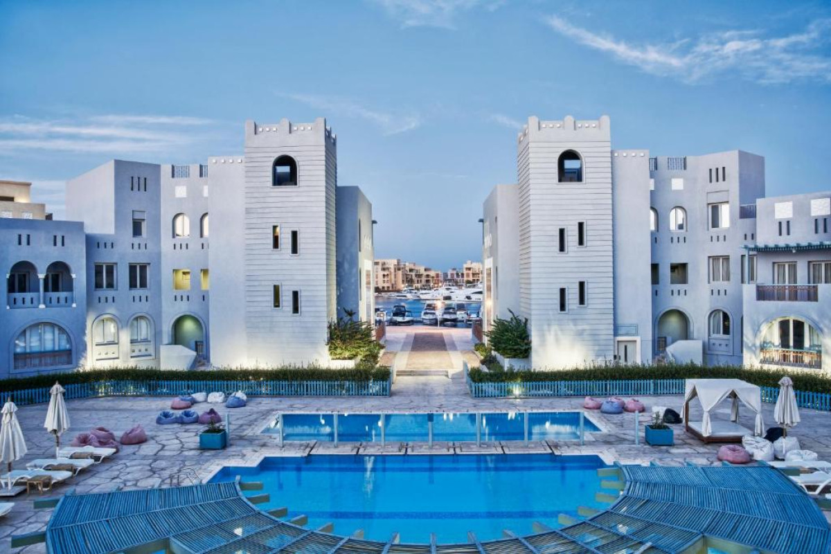 FANADIR EL GOUNA