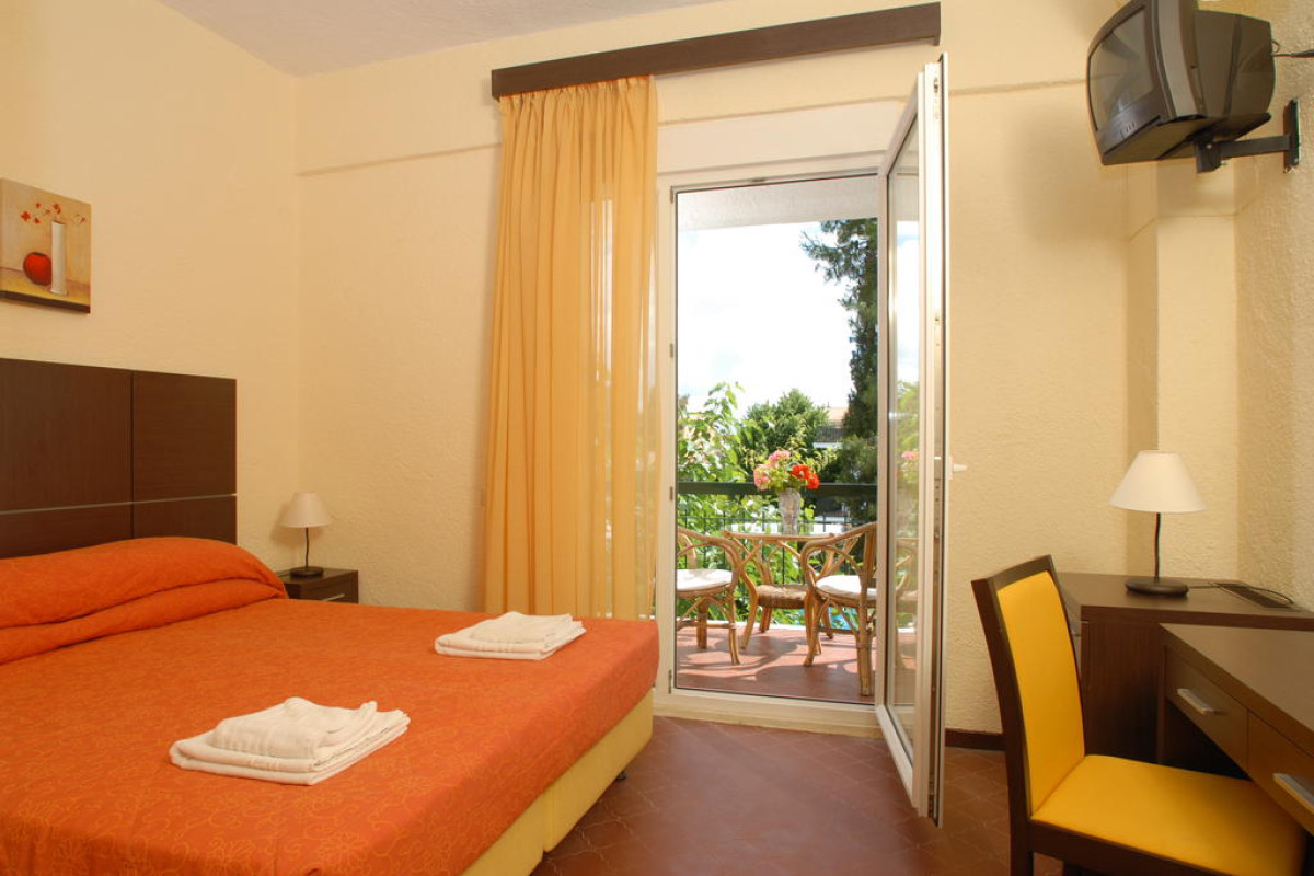 Feakion Hotel (Gouvia)