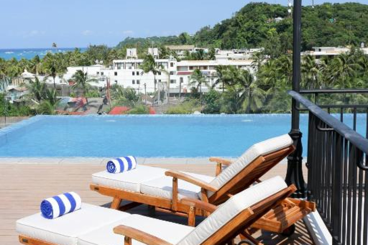 Feliz Hotel Boracay