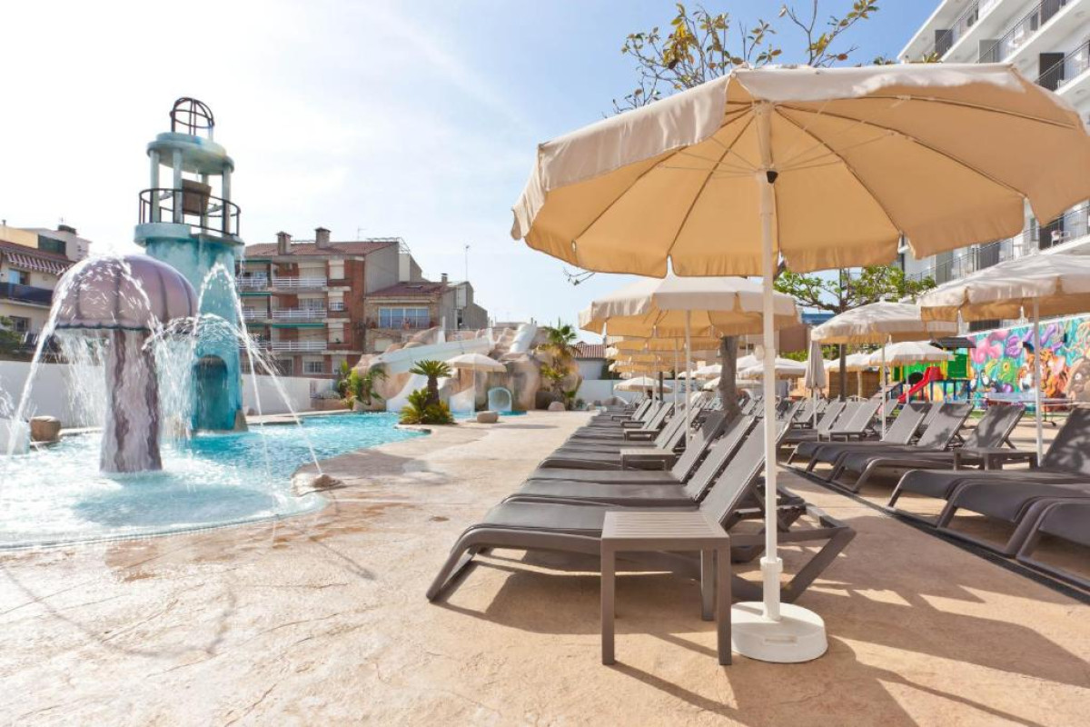 FERGUS Club Pineda Splash
