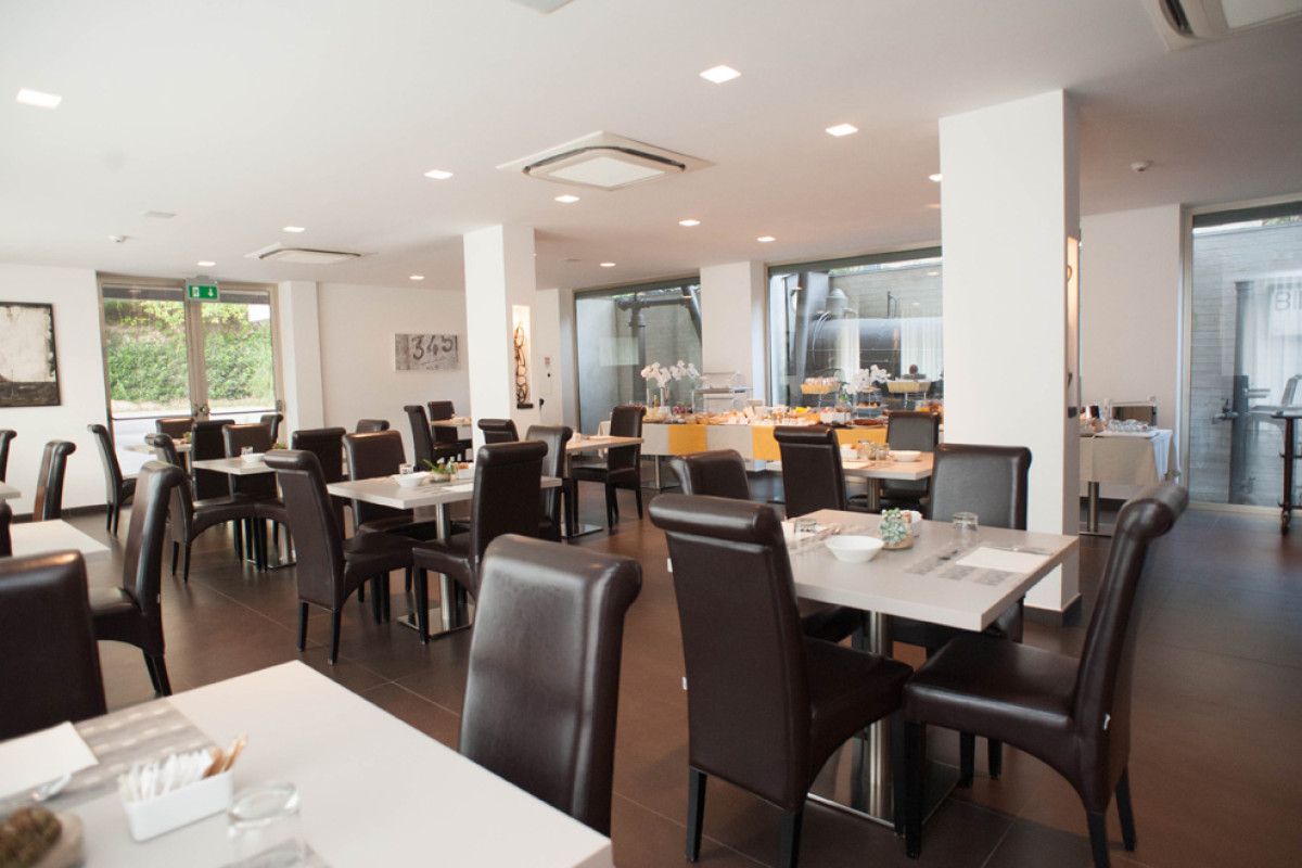 FERRO HOTEL