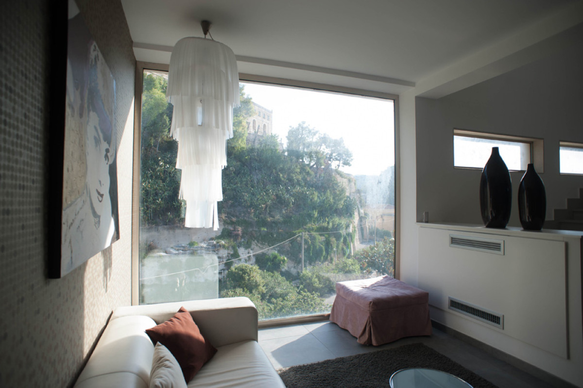 FERRO HOTEL