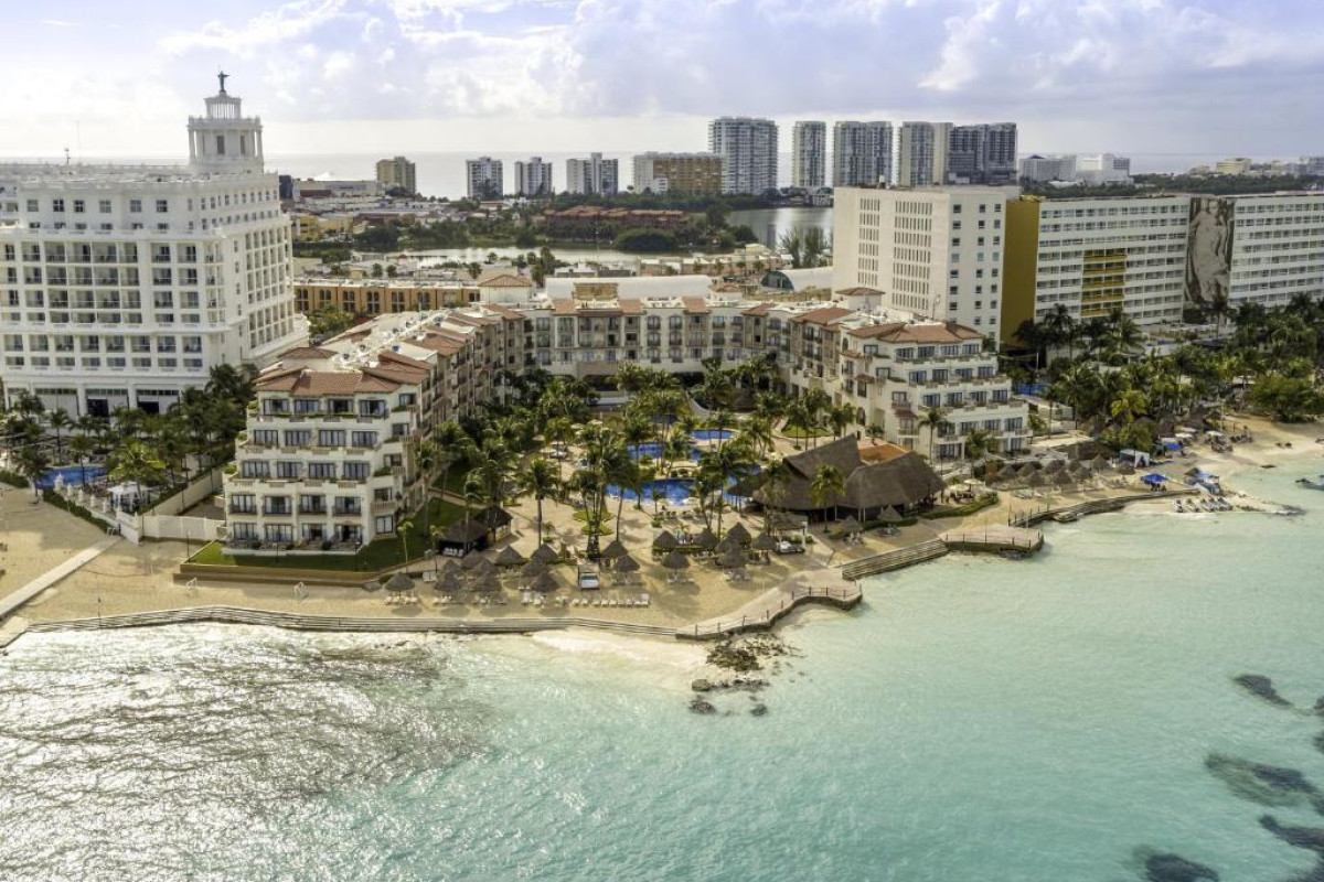 FIESTA AMERICANA CANCUN VILLAS