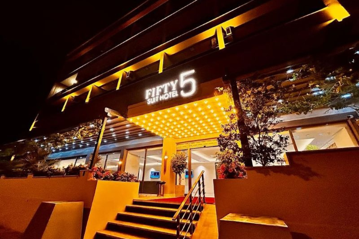 FIFTY FIVE SUITE HOTEL