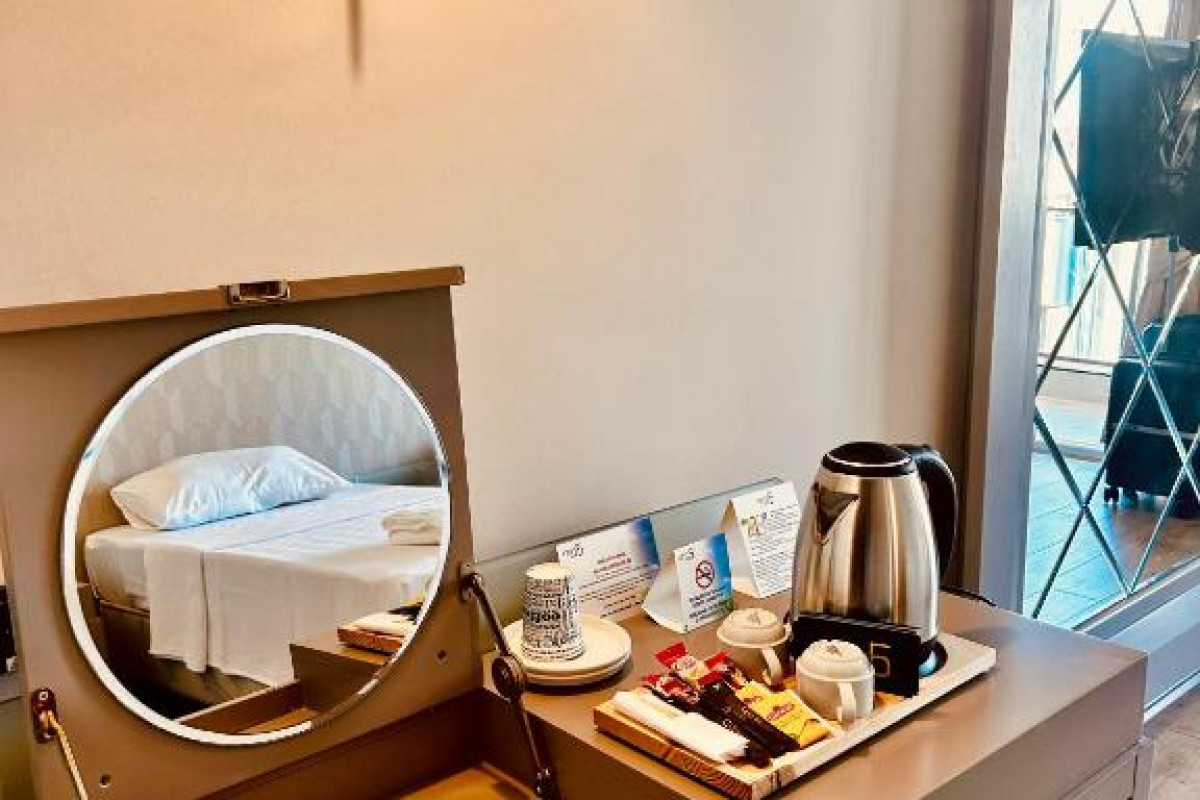 FIFTY5 Suite Hotel