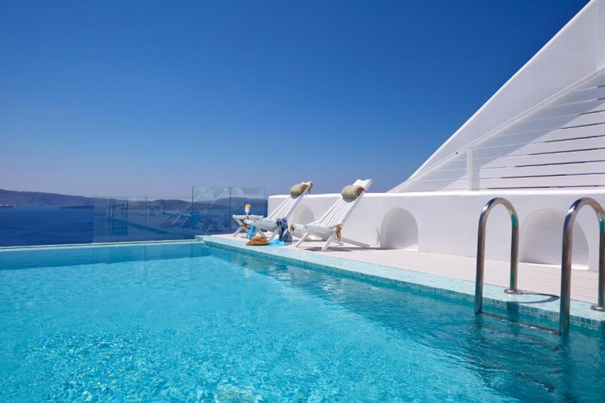 Filotera Suites Santorini