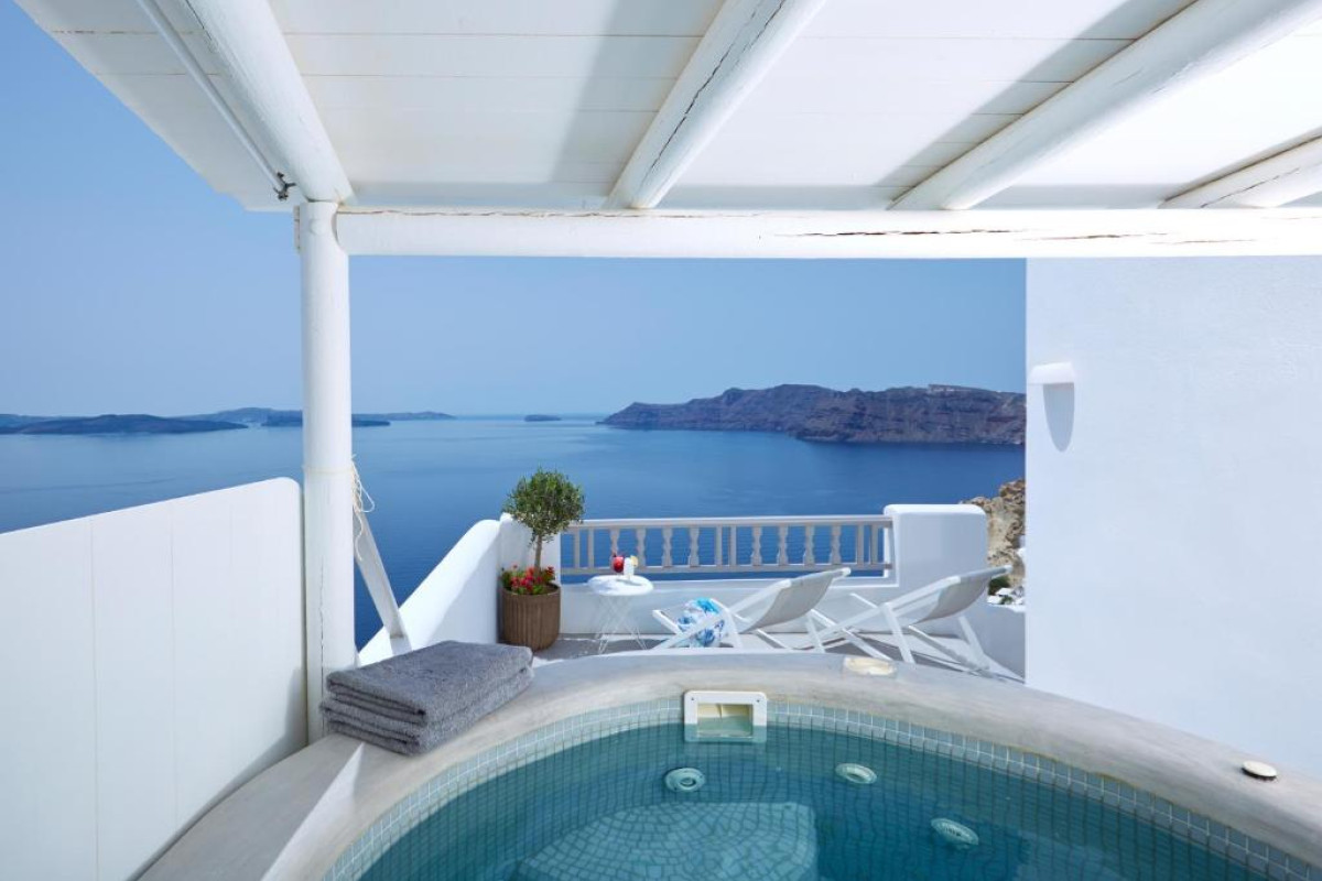 Filotera Suites Santorini