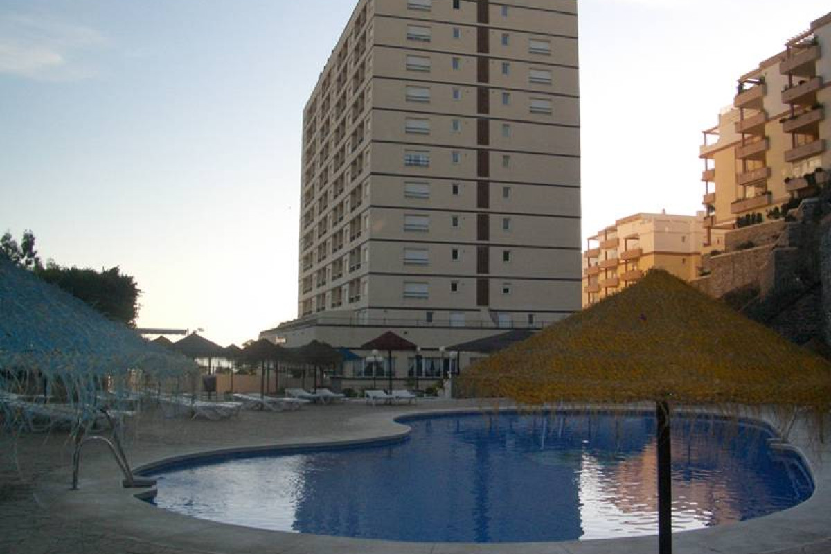 FIRST FLATOTEL INTERNATIONAL