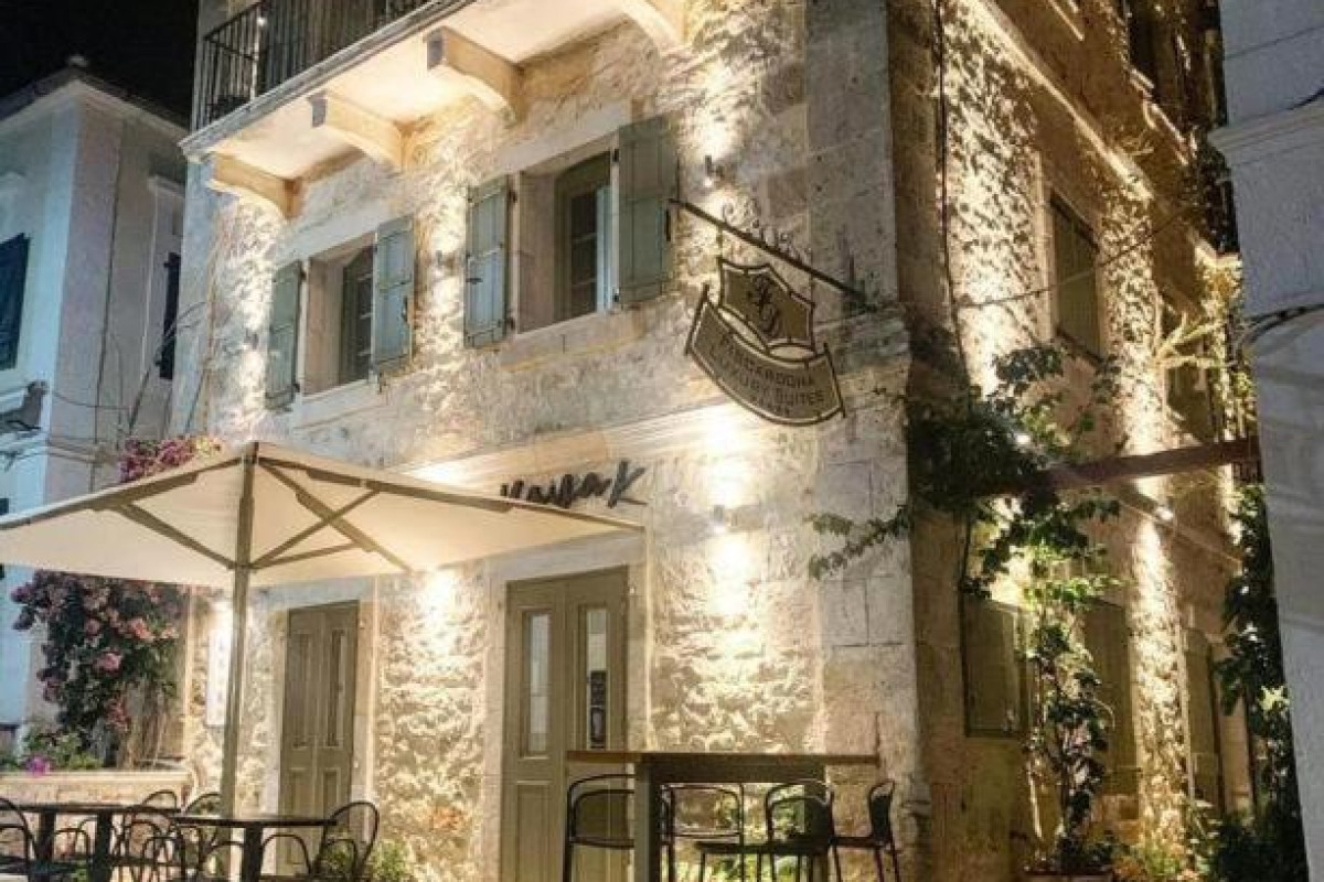 FISCARDONNA LUXURY SUITES