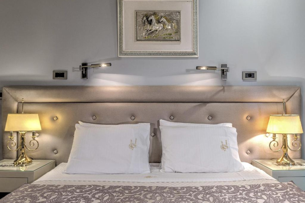 FISCARDONNA LUXURY SUITES