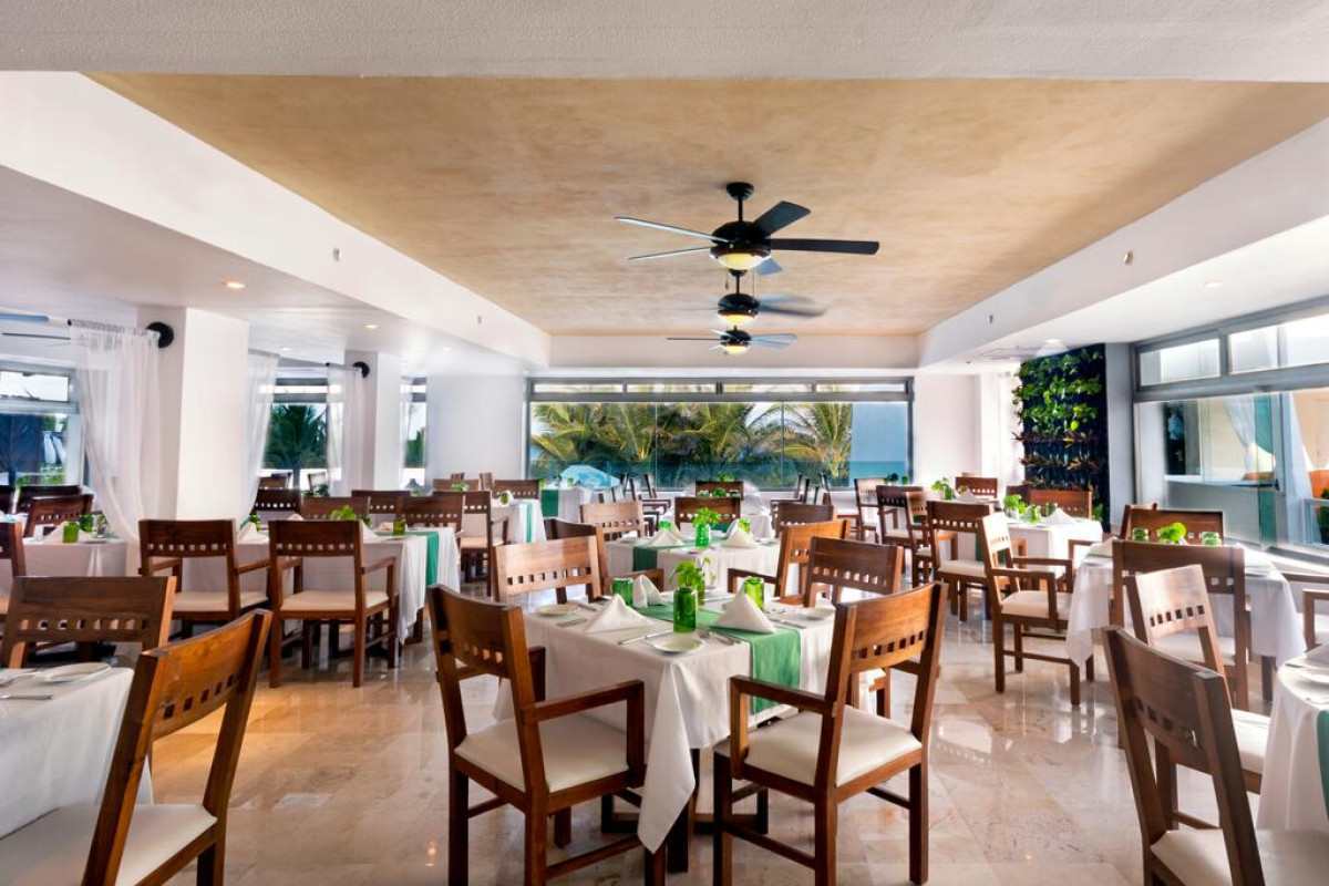Flamingo Cancun All Inclusive
